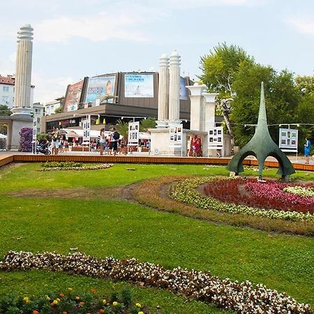 Festival And Congress Centre Appartment Varna Luaran gambar
